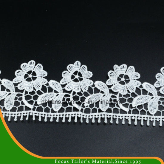 100% Cotton High Quality Embroidery Lace (HC-1712)