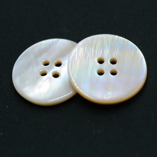 4 Holes New Design Natural Button (T-001)
