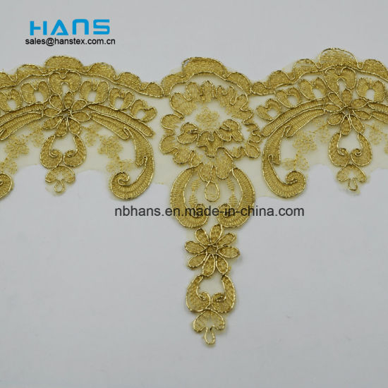 2018 New Design Embroidery Lace on Organza (HC-1841)