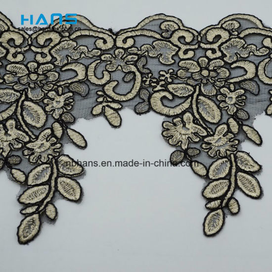 2018 New Design Embroidery Lace on Organza (HC-1823)