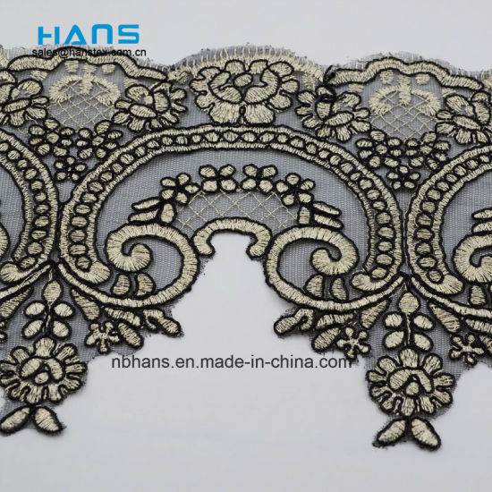 2018 New Design Embroidery Lace on Organza (HC-1832)