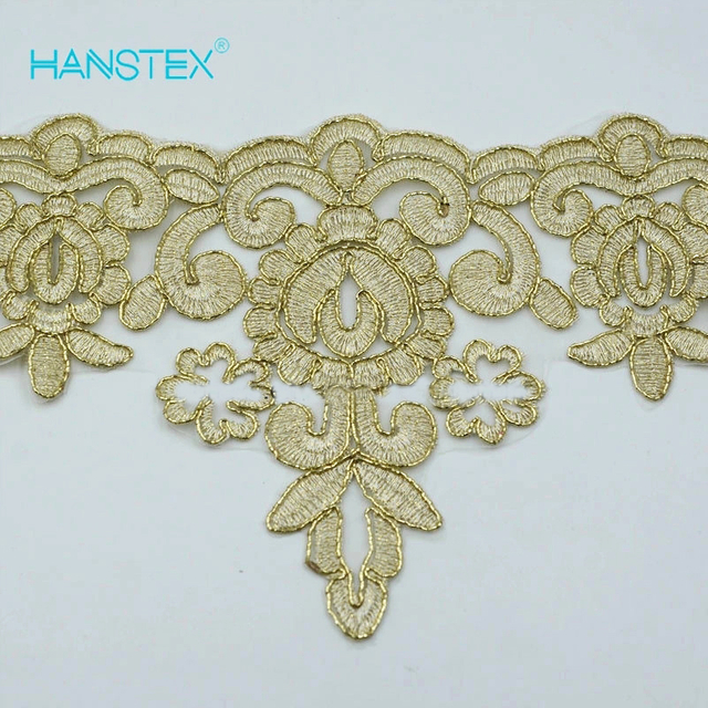 2018 New Design Embroidery Lace on Organza (HC-1835)