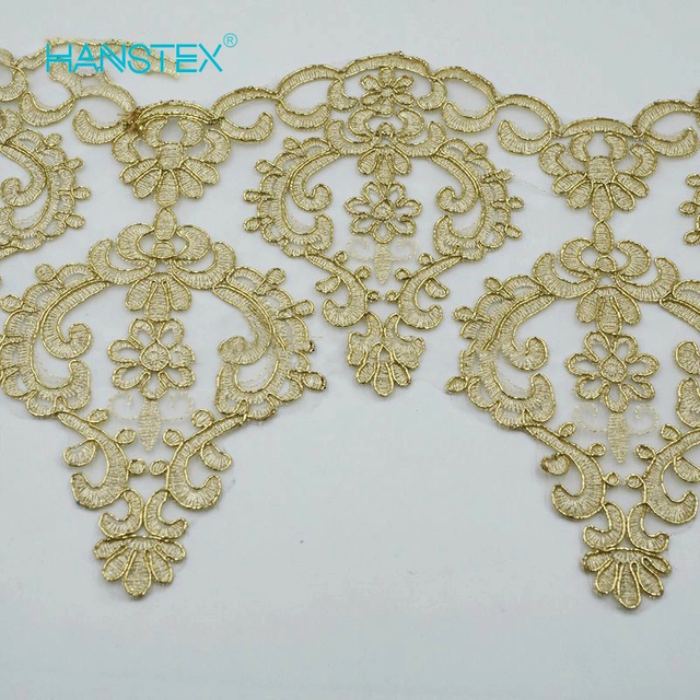 2018 New Design Embroidery Lace on Organza (HC-1838)