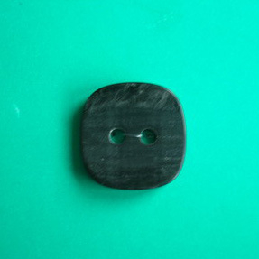 2 Holes New Design Polyester Button (S-073)