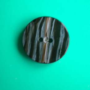 2 Holes New Design Polyester Button (S-075)