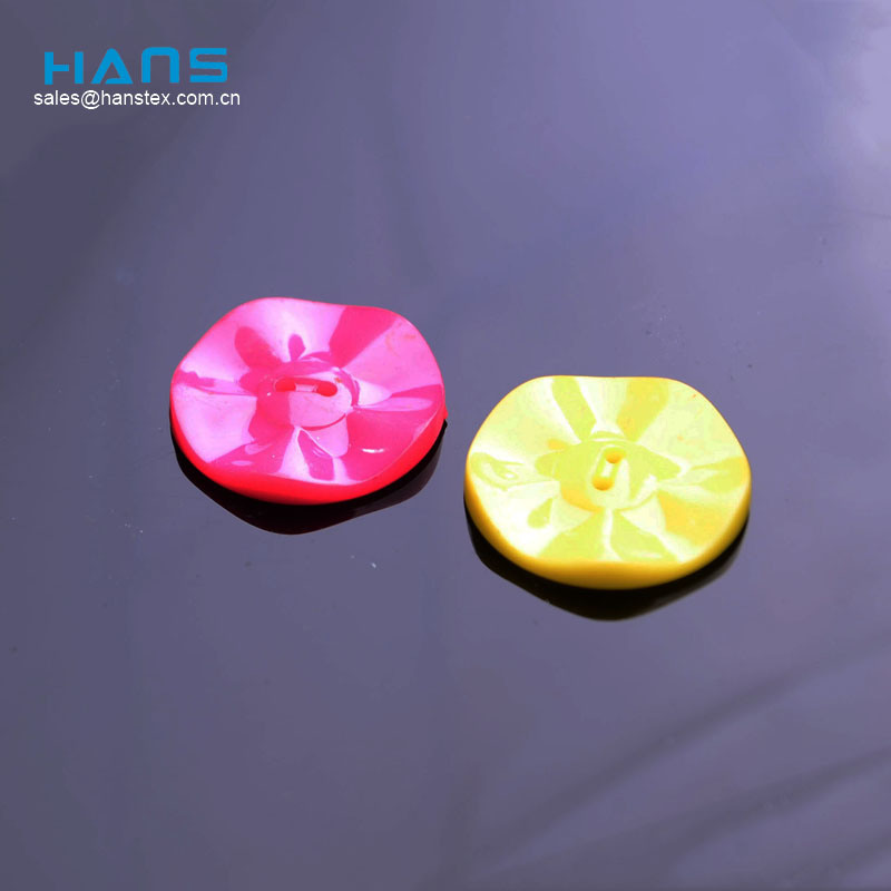 Hans Cheap Wholesale Lucky 2 Hole 4 Hole Plastic Button for Garment